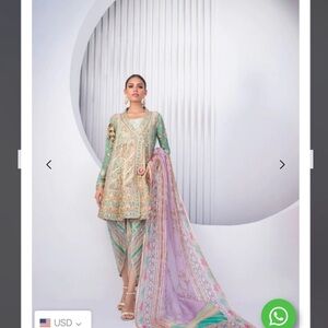 Pakistani/Indian beautiful and elegant designer Sania Maskatiya dress. M